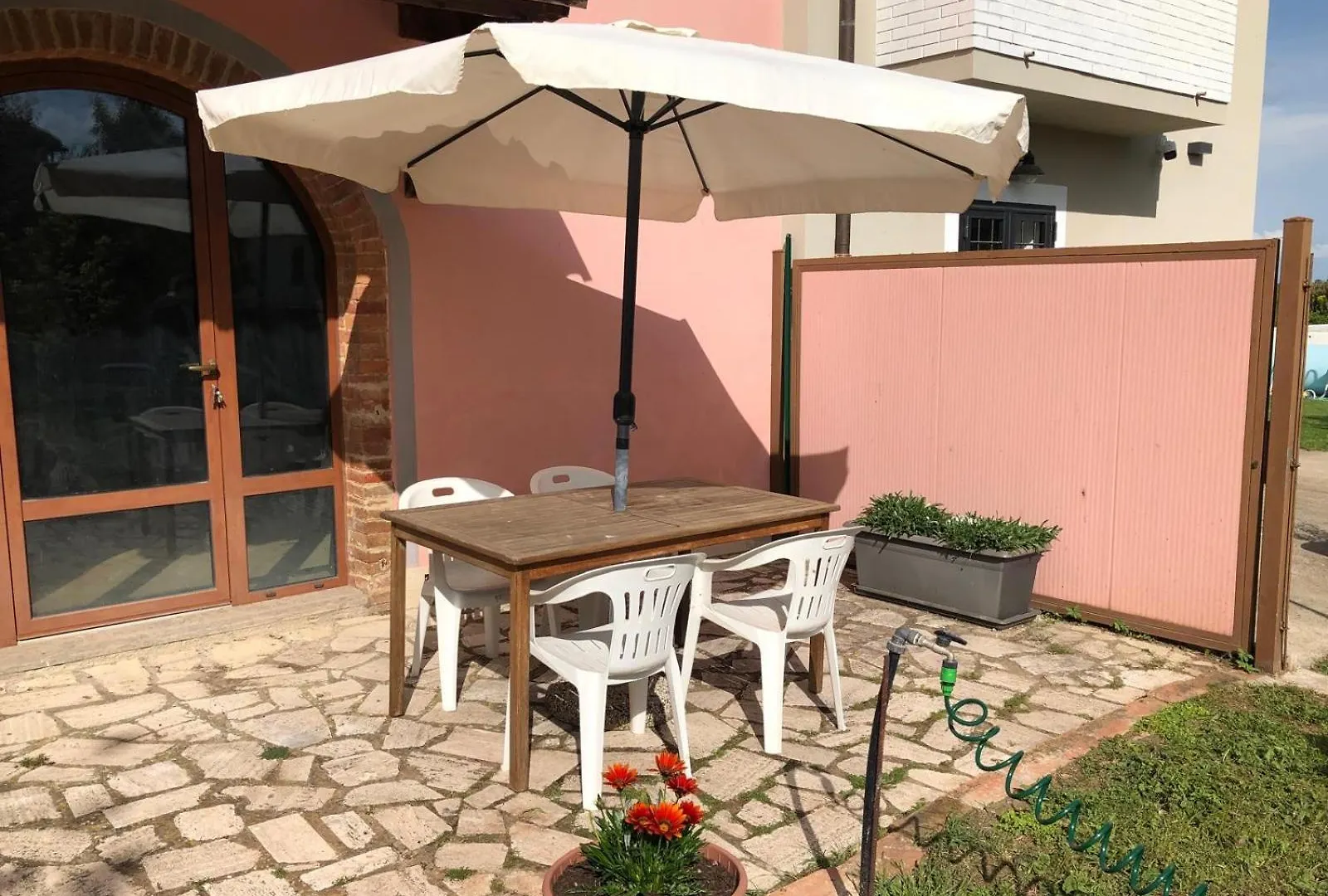 Il Giaggiolo Villa Sinalunga 0*,